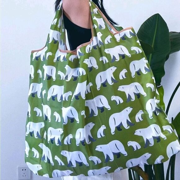 Polar Bear Tote  - Picture 3 of 4